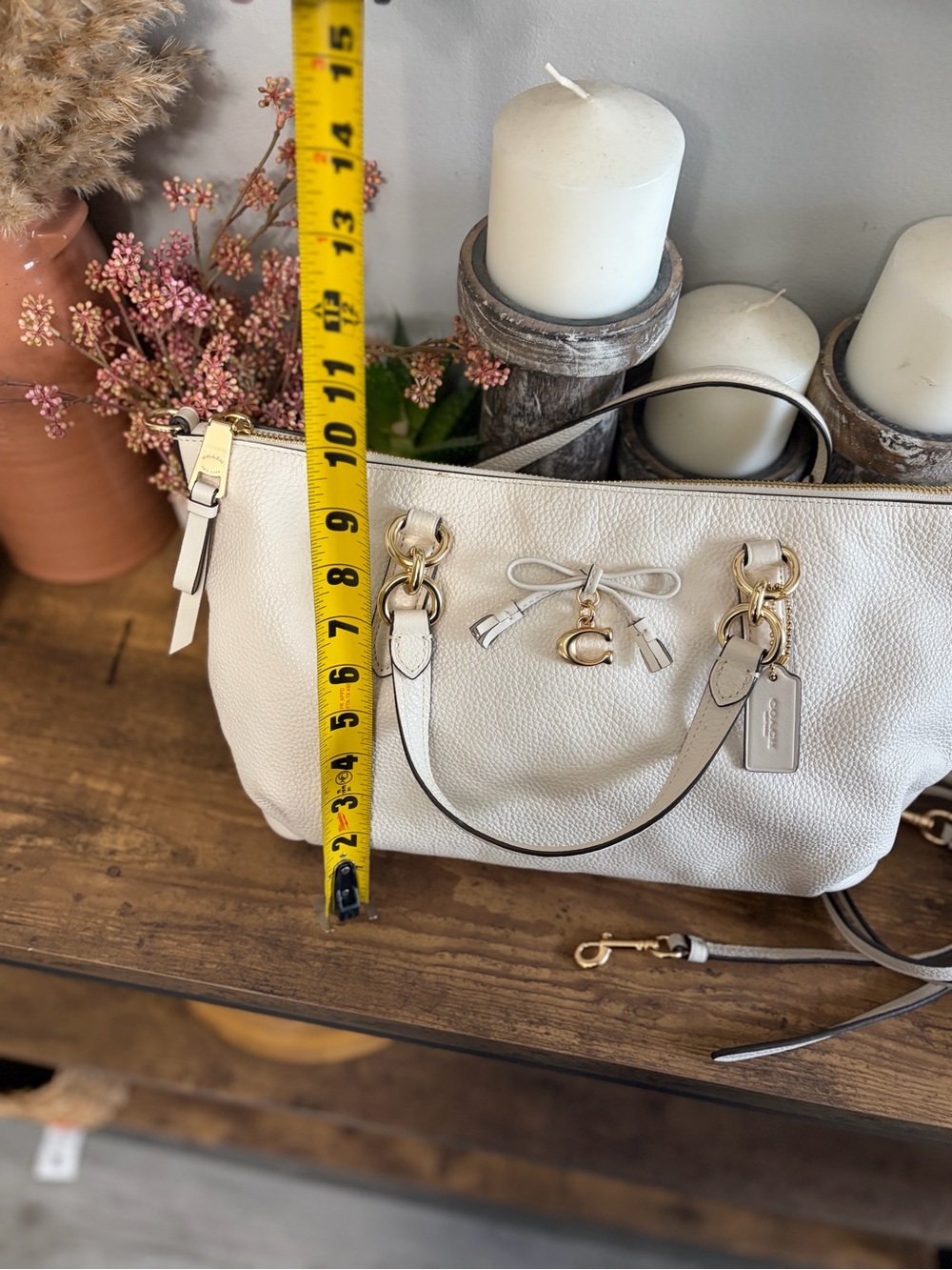 Coach Chalk Pebbled Leather Tote with Gold Hardware - Picture 3 of 7